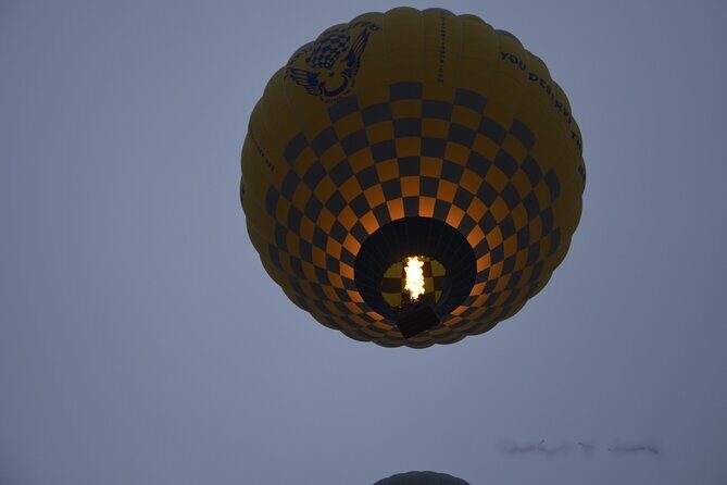 Cappadocia Balloon Ride with Breakfast, Champagne AT GOREME OVER - Breakfast box and the champagne toast: nice touches, not a feast