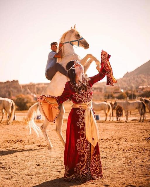 Cappadocia: Horseback Tour with Sunrise and Sunset Options - On the horse: safety gear, instructions, and the “first ride” nerves