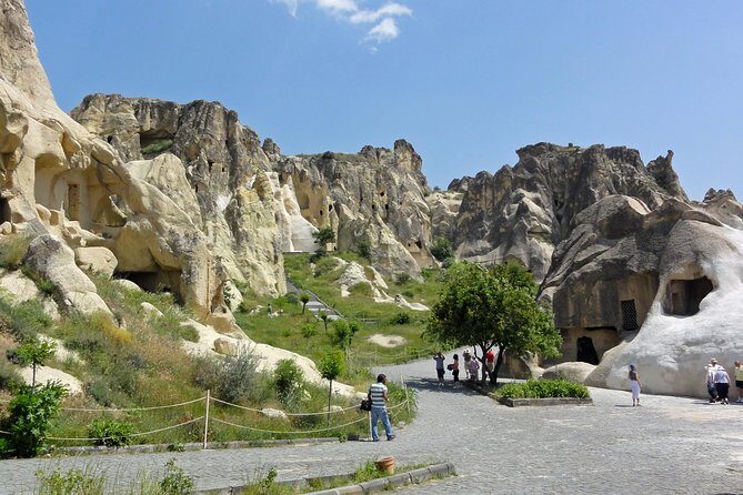 Cappadocia Red Tour - Stop 2: Love Valley for quick photo time and guided context (30 minutes)