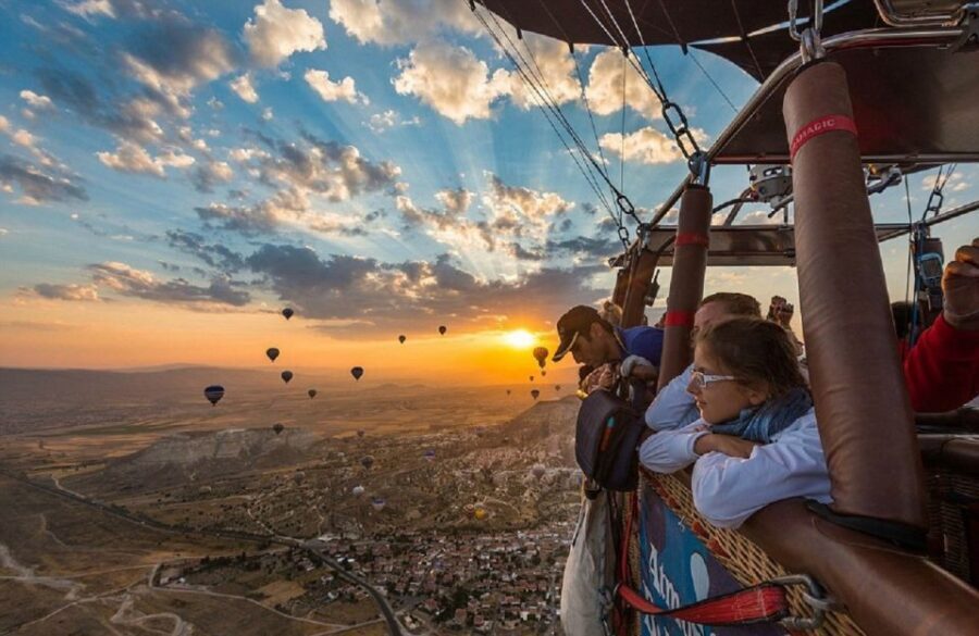 Cappadocia: Red Tour and Sunrise Balloon Tour - Hotel pickup timing: two different mornings, two different tempos
