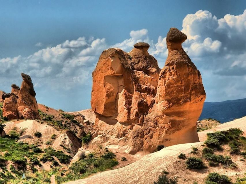 Cappadocia: Small Group Guided Full-Day Red Tour with Lunch - Uchisar Castle: the best first photo angle