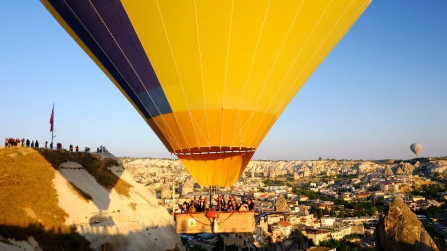 Goreme: Budget Hot Air Balloon Ride over Cappadocia - The morning game plan: pickup, minibus, and a secret launch spot