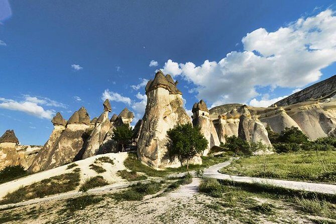 Tour of Highlights of Cappadocia with Lunch - Göreme Open Air Museum: UNESCO Churches and a Real Sense of Place