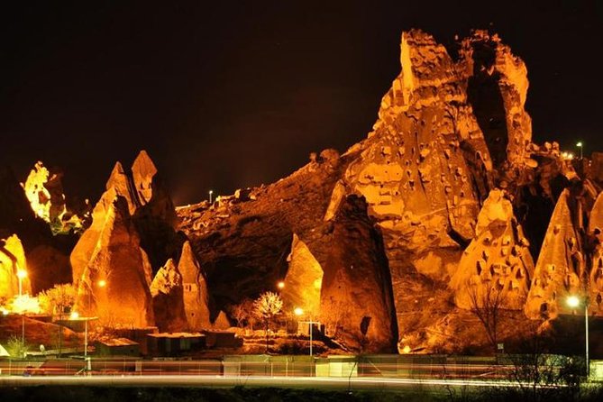 Cappadocia Sunset and Night tour with dinner - Stop 7: Uchisar Castle panorama, with possible extra admission